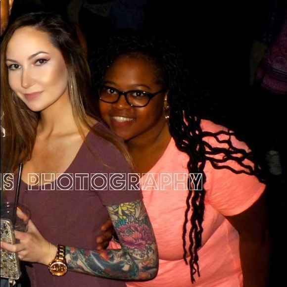 Meet your Posher, Lelah - Picture 1 of 1